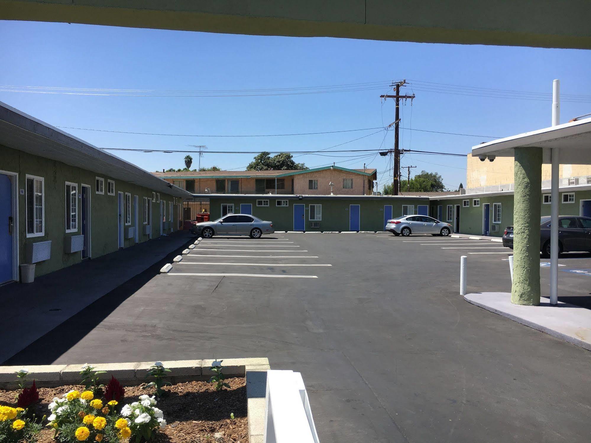 Town House Motel Lynwood Exterior foto